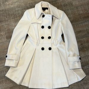 Women’s jacket. Size 4. Cream/off white